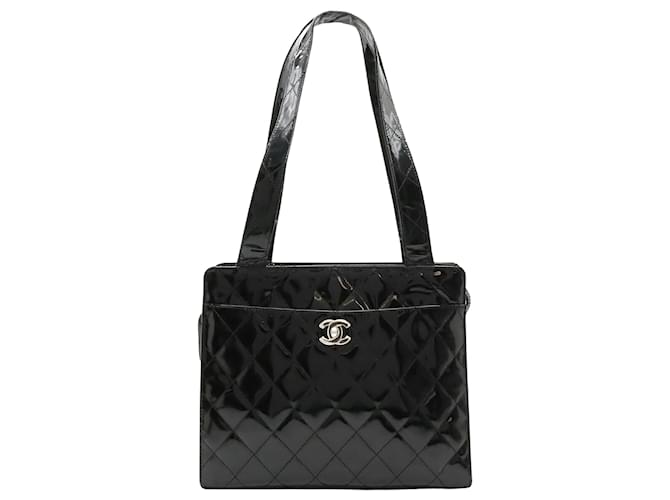 Chanel Matelassé Negro Charol  ref.1397919