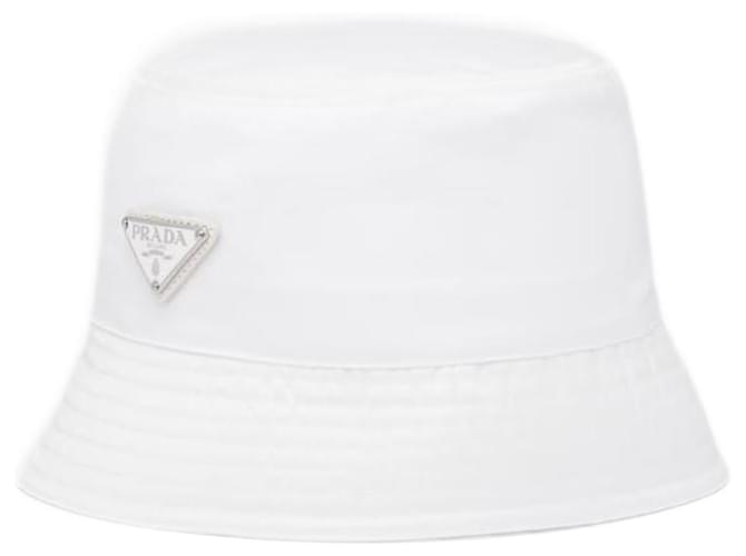 Prada Chapeau de pêcheur en Re-Nylon blanc  ref.1397976