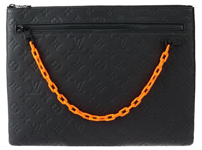 Louis Vuitton Pochette A4 Black Leather  ref.1397982
