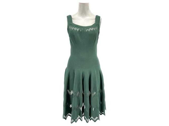 Alaïa ALAIA  Dresses T.FR 40 Viscose Green  ref.1398187