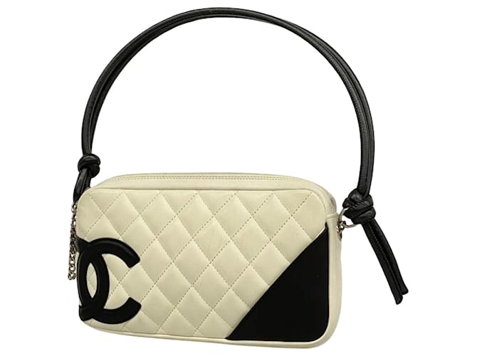 Chanel Cambon line White Leather  ref.1398535