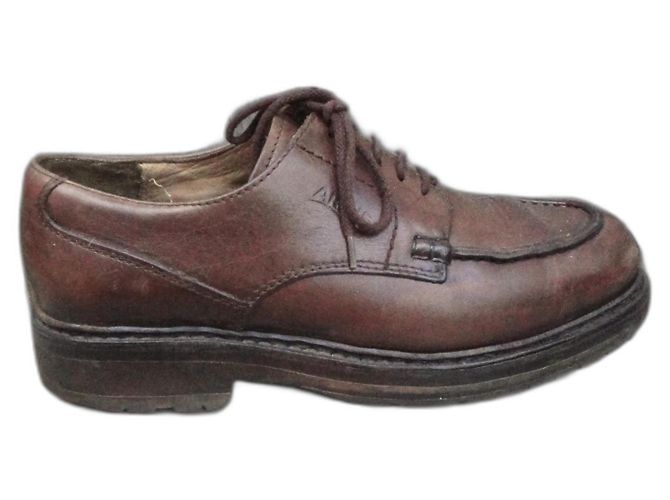 Autre Marque Derbies Arcus en cuir marron foncé