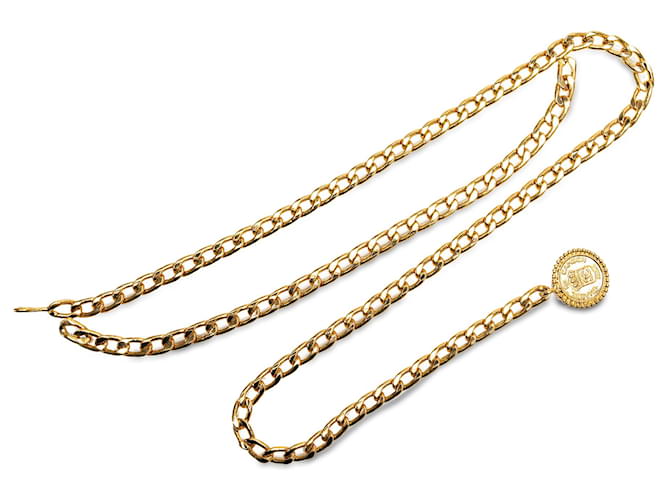 Cinturón de eslabones con medallón CC dorado de Chanel Metal Chapado en oro  ref.1398608