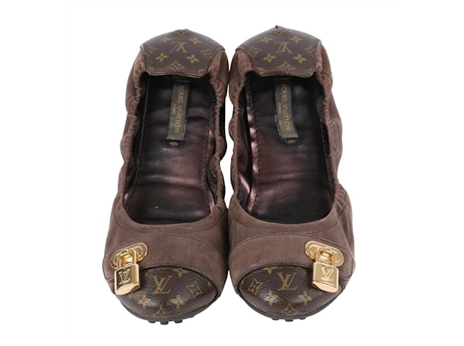 LOUIS VUITTON Ballerines Lucky en cuir irisé monogramme 37 UE Marron  ref.1399752