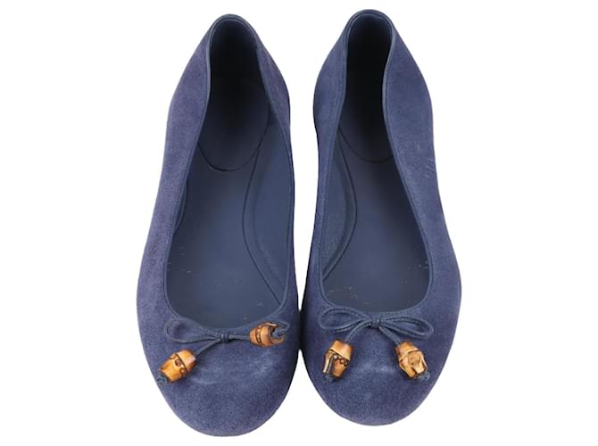 Ballerines Gucci en daim bleu avec nœud en bambou, size 37.5 Suede  ref.1399758