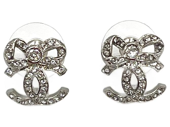 Chanel Boucles d'oreilles Prata Metal  ref.1399852