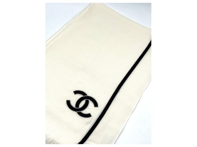 Écharpe Chanel Cachemire Blanc  ref.1399897
