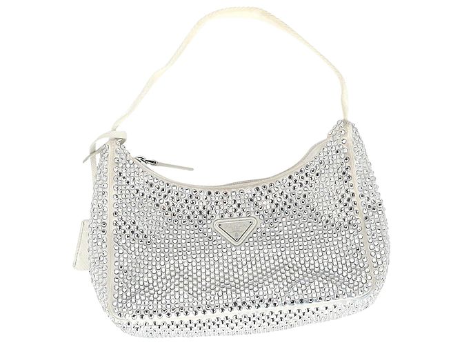 Re-Edition Reedição Prada Embelezada com Cristal 2000 Bolsa em Cetim Creme Prata Metálico