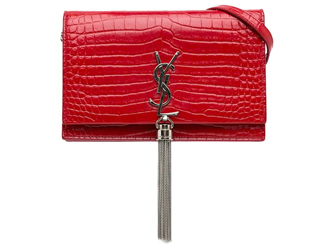 Saint Laurent Petit portefeuille rouge à pompon Kate en relief sur chaîne Cuir Veau façon poulain  ref.1400384