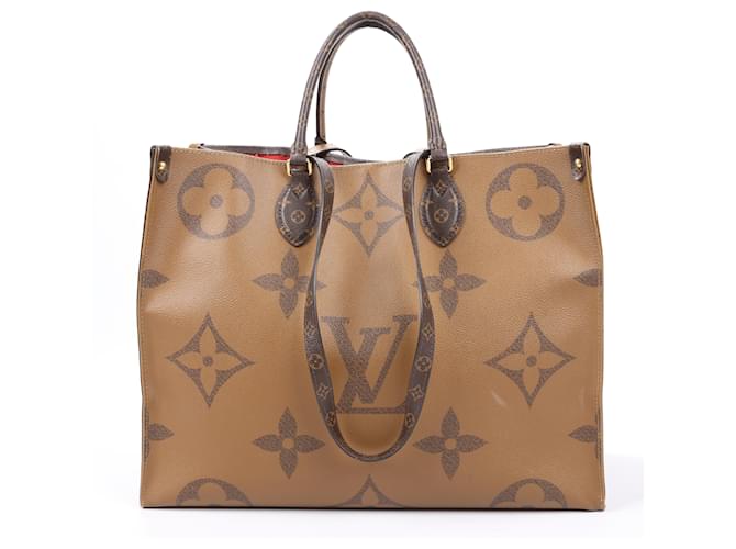 Borsa Louis Vuitton Giant Monogram OnTheGo GM in marrone M45320 Pelle  ref.1401374