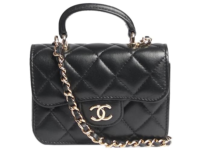 Chanel Bolsa preta micro com aba única Preto Couro  ref.1401623