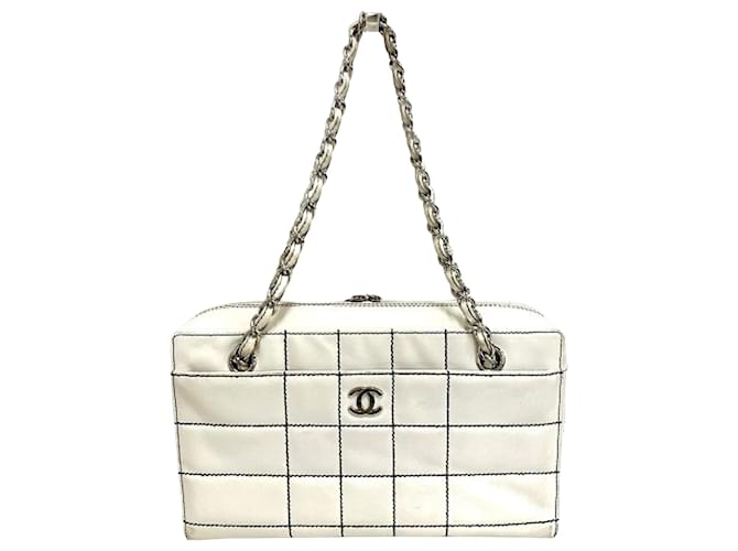 Timeless Chanel Chocolate bar White Leather  ref.1402332