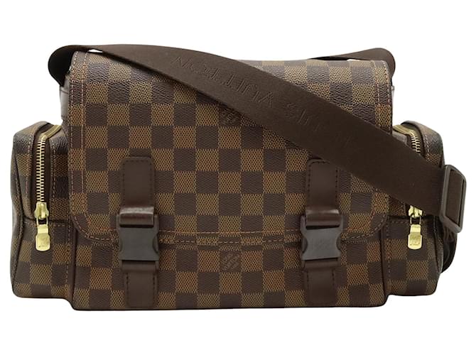 Louis Vuitton Melville Marrom Lona  ref.1403515