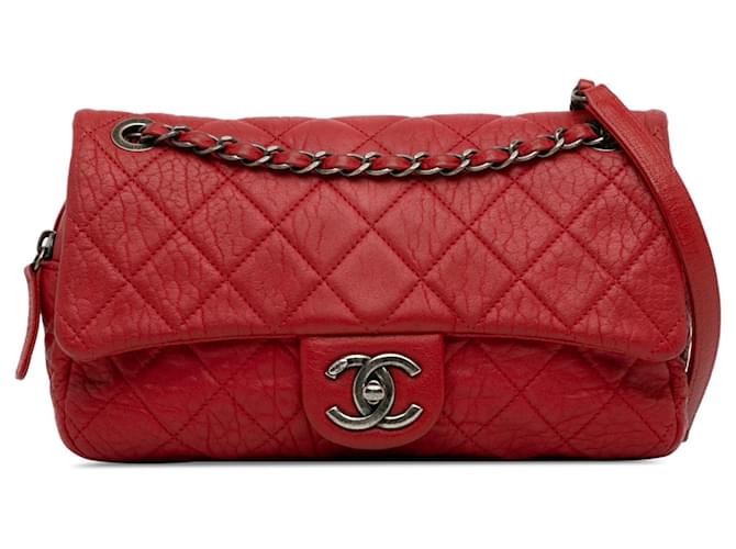 Chanel Red Medium Calfskin Easy Flap Leather Pony-style calfskin  ref.1403714