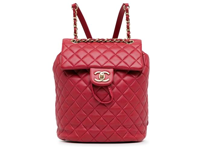 Mochila Chanel Red Small Lambskin Urban Spirit Vermelho Couro  ref.1404457