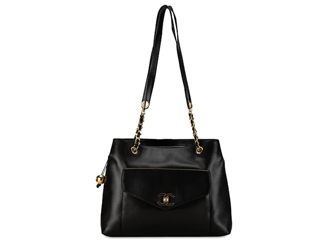 Borsa tote con tasca frontale in pelle di agnello CC nera Chanel Nero  ref.1404460