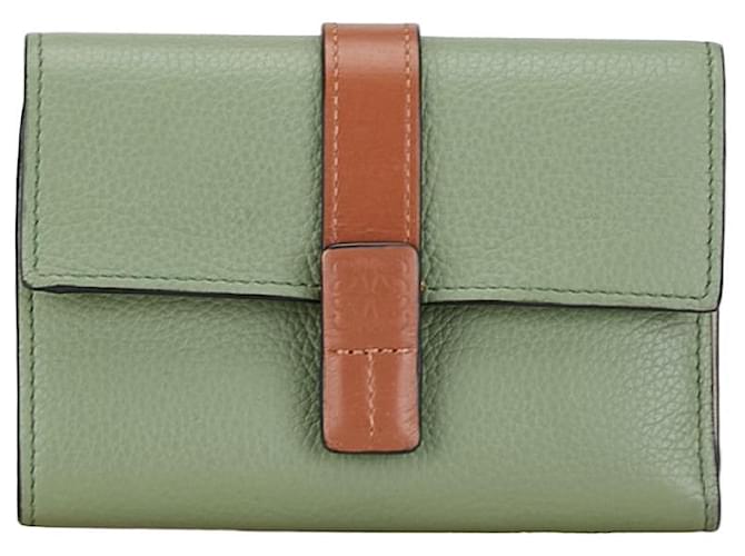 Portefeuille compact vertical en cuir Loewe en très bon état  ref.1405172