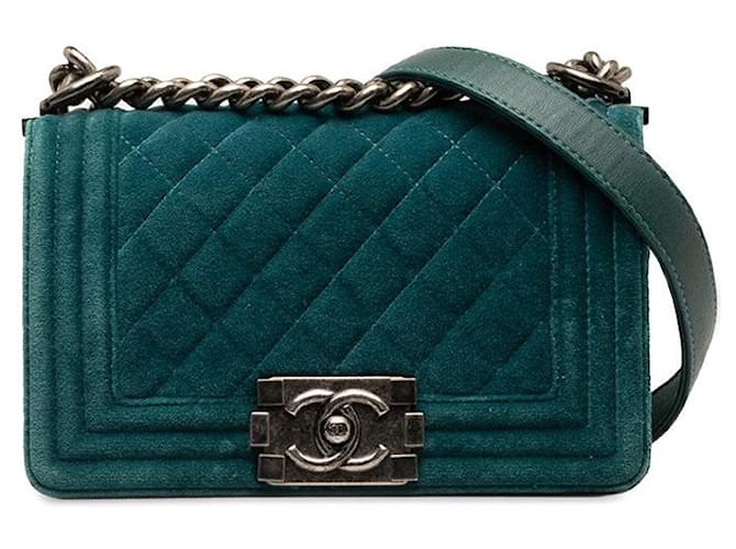 Le Boy Bolsa transversal mini Boy de camurça Chanel verde prateado em muito bom estado Suécia  ref.1405175