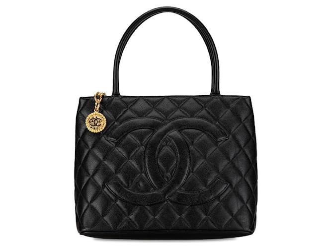 Sac cabas en cuir Chanel CC Caviar Medallion Tote en bon état  ref.1405320