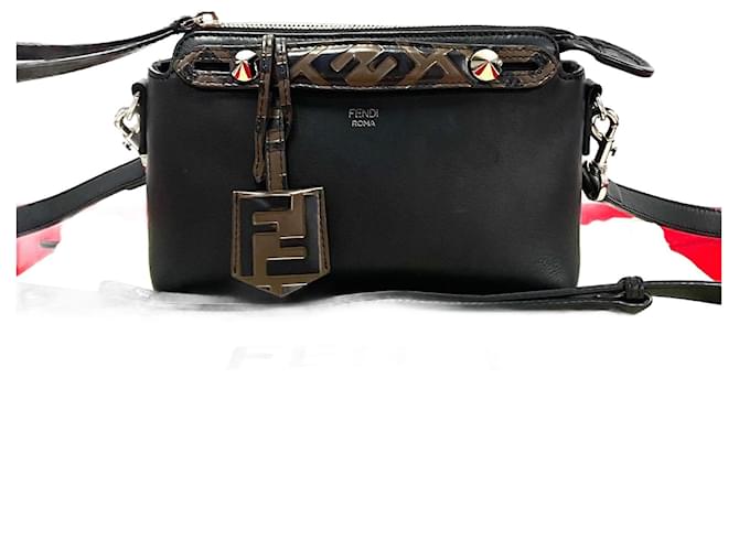 Fendi Leder By The Way Tasche Leder Handtasche 8BL145 in sehr gutem Zustand  ref.1406061