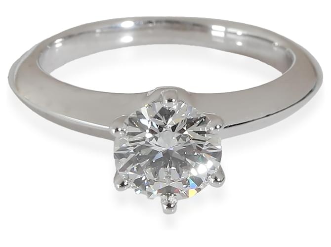 TIFFANY & CO. Solitaire Diamond Engagement Ring in Platinum F VS1 0.9 ctw Silvery Metallic Metal  ref.1406705