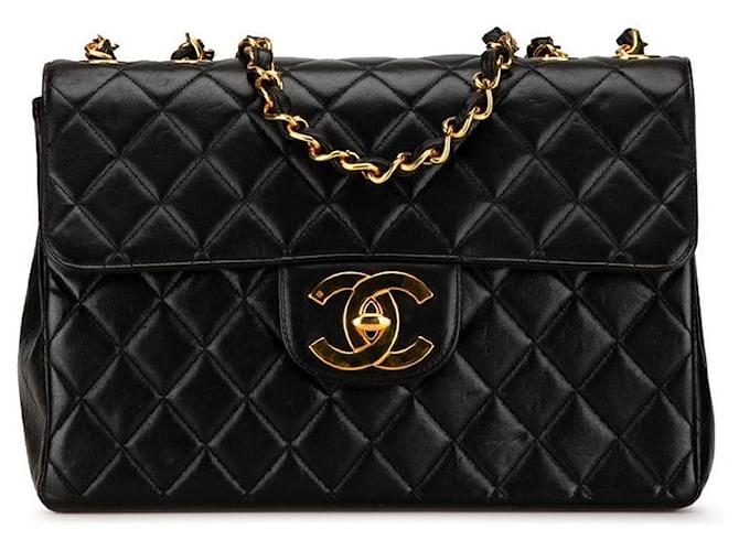 Bolsa de ombro Chanel Matelassé 30 Coco Mark corrente de pele de cordeiro preta em muito bom estado Preto Couro  ref.1407809