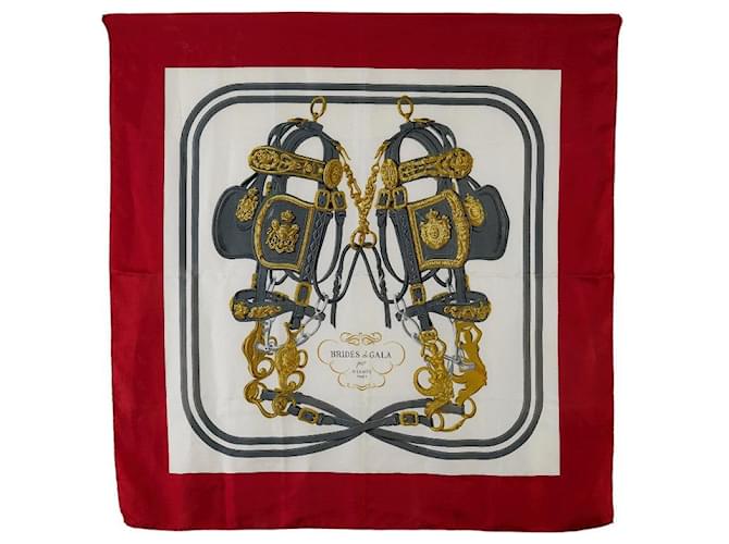 Hermès Hermes Silk 88cm x 88cm Carre 90 BRIDES de GALA Scarf in Very Good Condition Red Cloth  ref.1407836