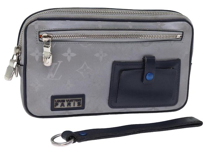 LOUIS VUITTON Monogram Satellite Alpha Clutch Silber M44171 LV Auth 76789