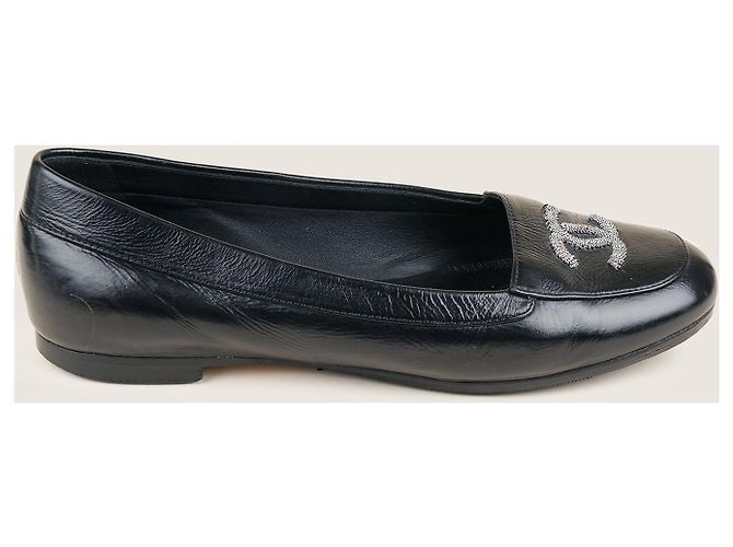 Timeless Chanel Mocassins CC 37.5 Preto