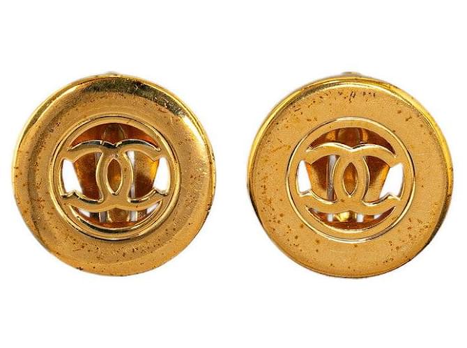 Boucles d'oreilles vintage Chanel Coco Mark plaquées or en très bon état Métal Doré  ref.1408691