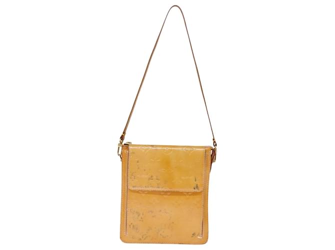 Louis Vuitton Mott Amarelo Couro envernizado  ref.1409236