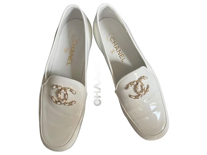 Cambon Chanel Flats White