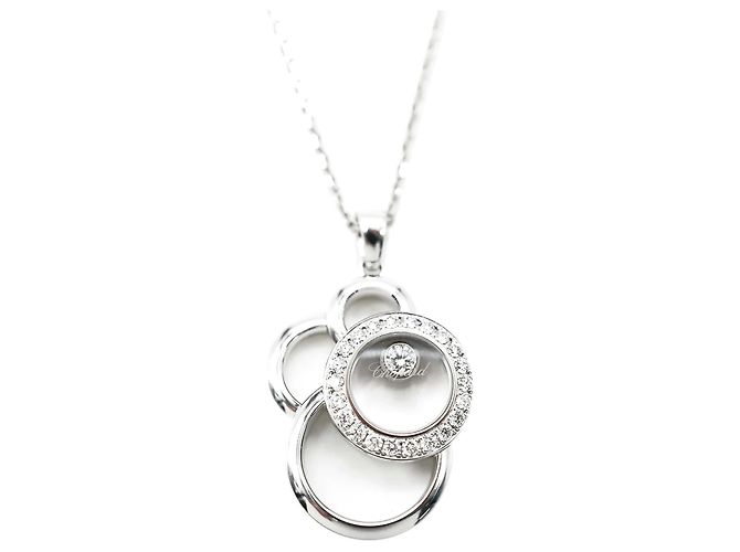 Pendente Happy Diamonds em ouro branco e diamantes Chopard