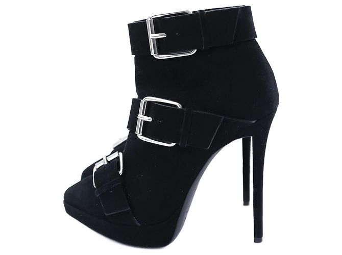 Giuseppe Zanotti Emy Buckle Detail Platform Ankle Boots Black