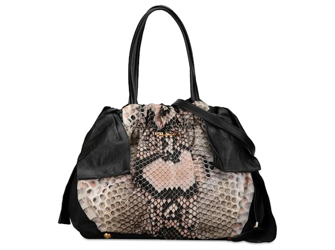 Bow Bolso satchel con lazo y estampado de pitón Prada Tessuto en negro Cuero  ref.1410447