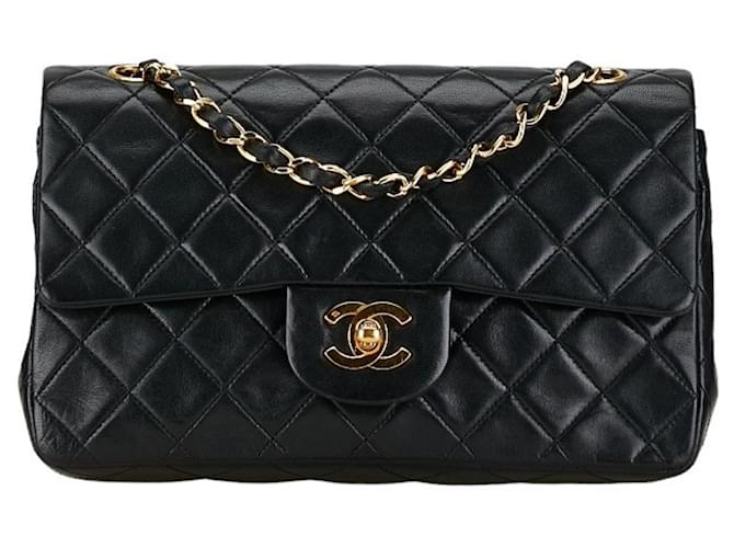 Chanel Timeless Negro Cuero  ref.1411105