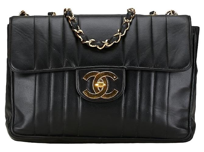 Bolsa de ombro Chanel Mademoiselle Coco Mark Double Flap em couro de cordeiro preto em muito bom estado  ref.1411366