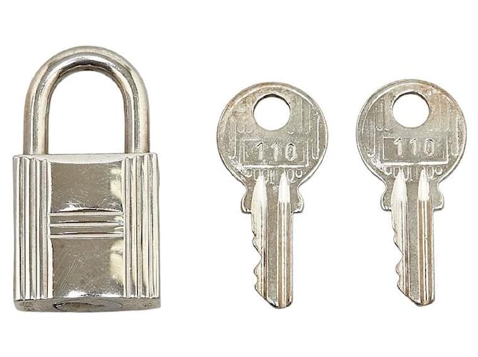 Hermès Hermes Metal Cadenas Key Set Lock in Very Good Condition Silvery  ref.1411371