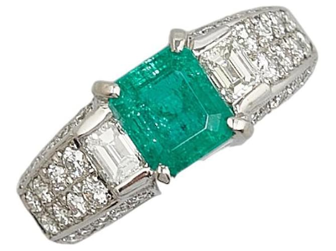 & Other Stories Pt900 Platinum Emerald 1.515ct Diamond 1.05ct Ring Size 15.5 in Great Condition Silvery Metal  ref.1411916