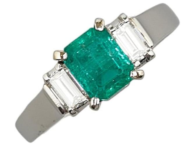 & Other Stories Pt900 Platinum Emerald 0.83ct Diamond 0.36ct Ring in Very Good Condition Silvery Metal  ref.1411923