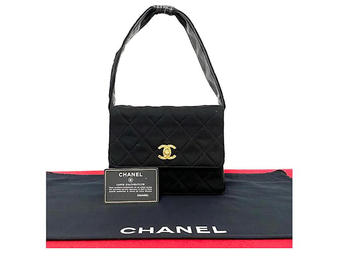 Chanel CC Satin Matelasse Handbag  Canvas Handbag in Great Condition Cloth  ref.1411939