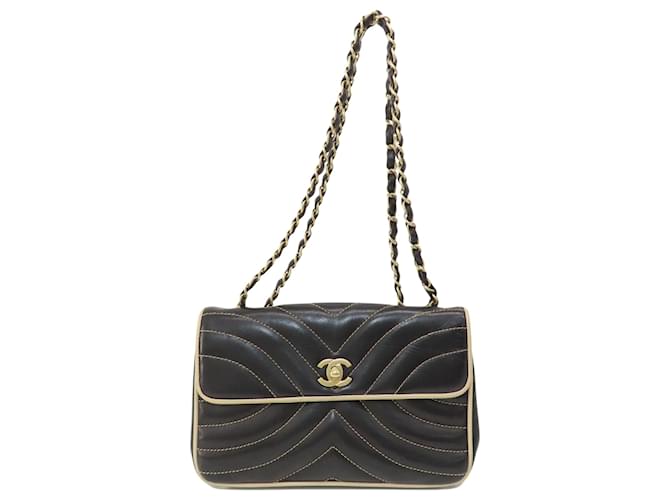 Chanel Timeless Black Leather  ref.1412260