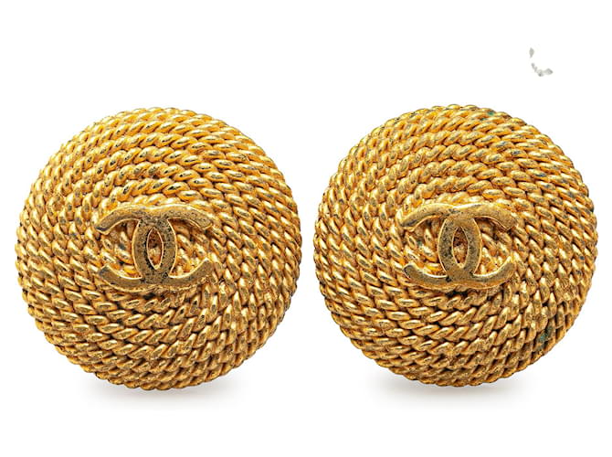 Gold Chanel Gold Plated CC Clip on Earrings Golden Gold-plated  ref.1413229