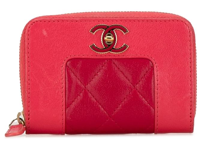 Pochette à monnaie Mademoiselle en cuir d'agneau bicolore Chanel rouge  ref.1413247