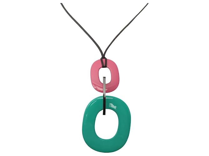 Hermès NEUF COLLIER HERMES KARA PENDENTIF CORNE LAQUE TRICOLORE VERT ROSE NECKLACE Plaqué or  ref.1413986