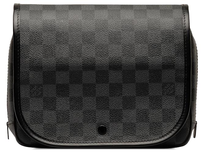 Schwarzes Louis Vuitton Damier Graphite Kulturbeutel-Hängeetui für Kosmetikset Leinwand  ref.1414408