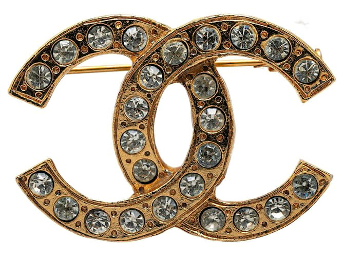 Gold Chanel Gold Plated CC Rhinestone Brooch Golden  ref.1414429