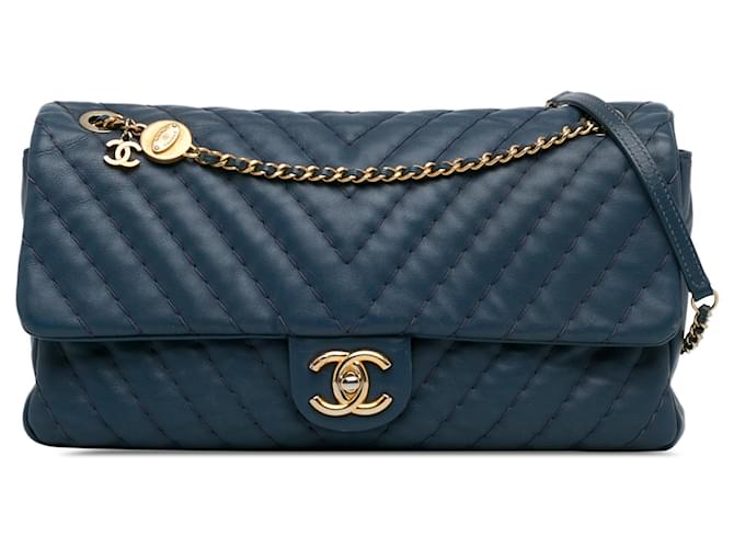 Blue Chanel Jumbo Chevron calf leather Medallion Single Flap Shoulder Bag  ref.1414465