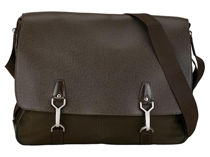 Slender Louis Vuitton Dersu Braun Leder  ref.1414562