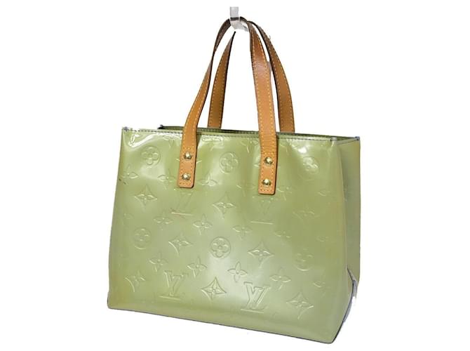 Louis Vuitton Reade Verde Couro envernizado  ref.1415086